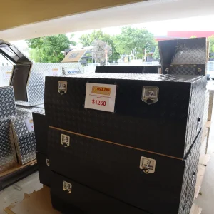 Black Aluminum Checkerplate Top Opening Toolbox w- 2x Sliding Drawers