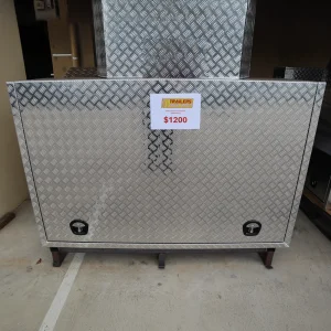 aluminium checkerplate side toolbox