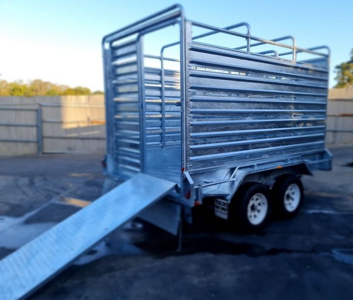 10x5 Galvanised Stock Crate Cattle Live Stock Trailer 3.2T ATM