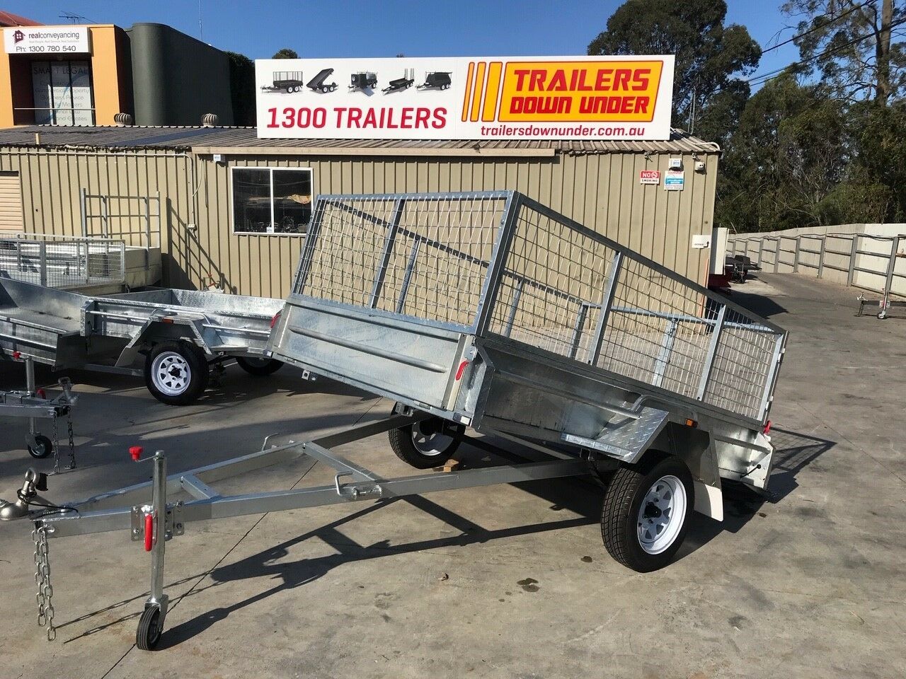 8×5 Galvanised 2ft Cage Trailer with Full Checker Plate and Tilt Function for Sale